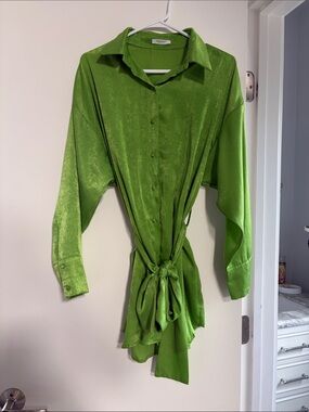 Peppermayo Vibrant Green Satin Button-Down with Front Tie